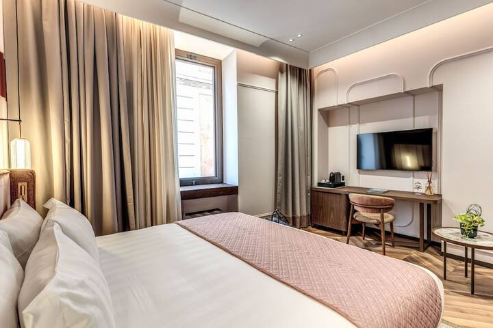 Room 18 of 85