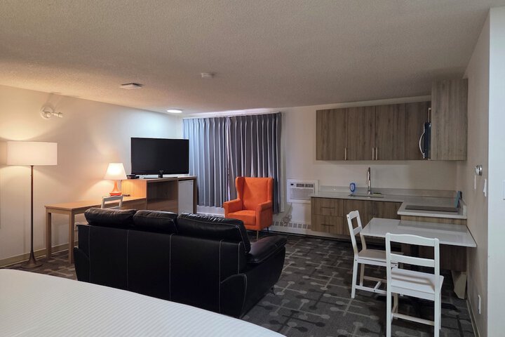 Room 48 of 75