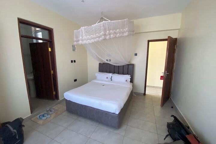 Room 3 of 13