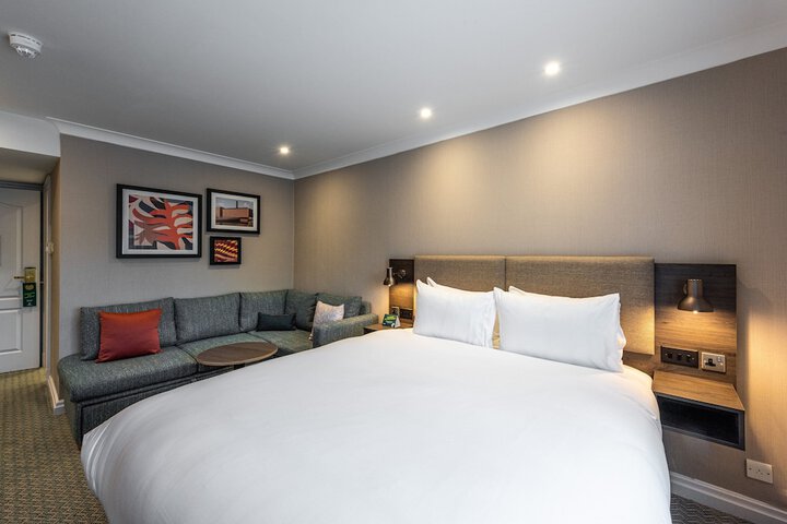 Room 20 of 100