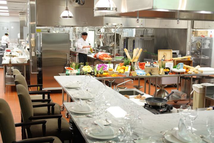 Dining 147 of 186