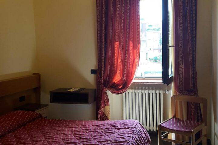 Room 13 of 67