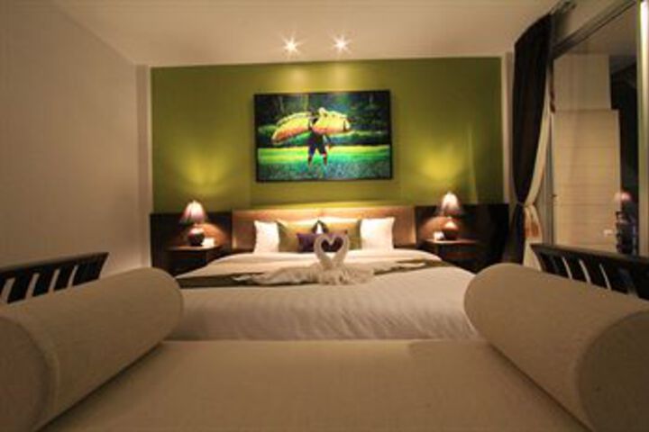 Room 27 of 42