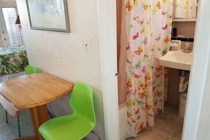 Room 175 of 218