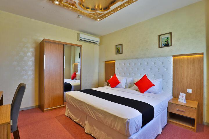 Room 16 of 22