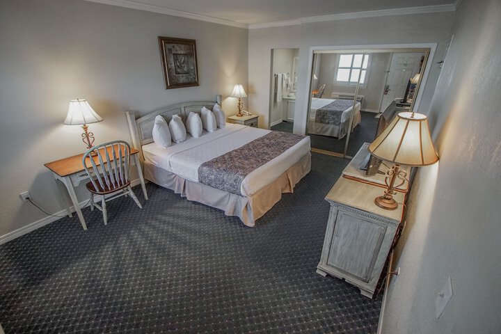 Room 12 of 88