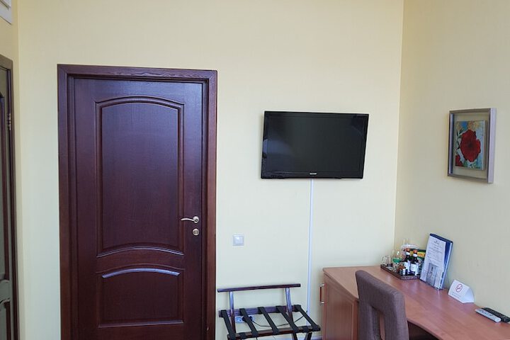 Room 11 of 79