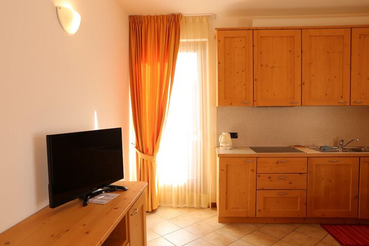 Room 20 of 36