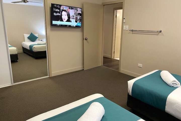 Room 35 of 125