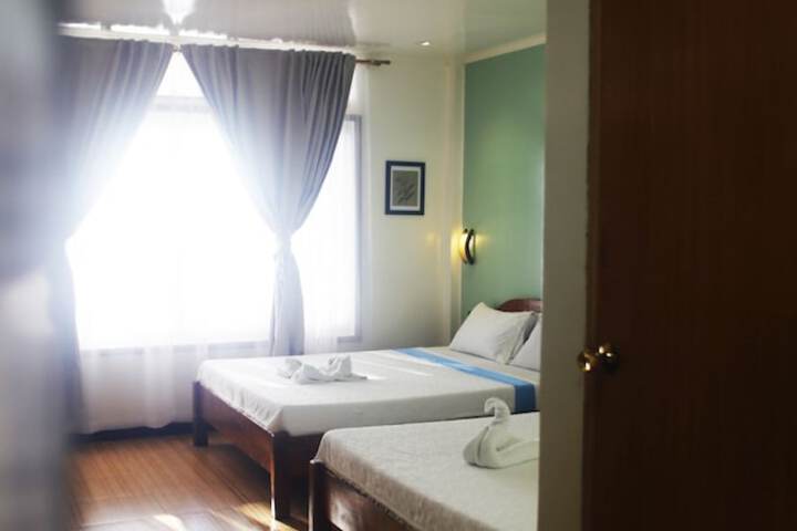 Room 9 of 71