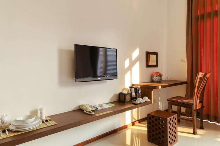 Room 13 of 72