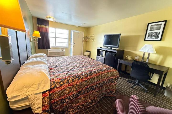 Standard Double Room (13 of 24)
