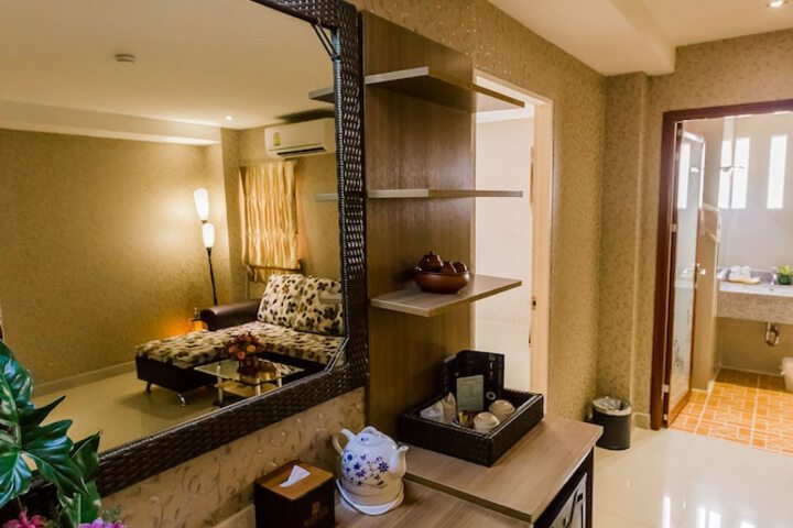 Room 41 of 81