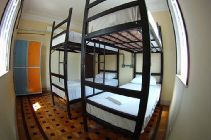 Room 28 of 36