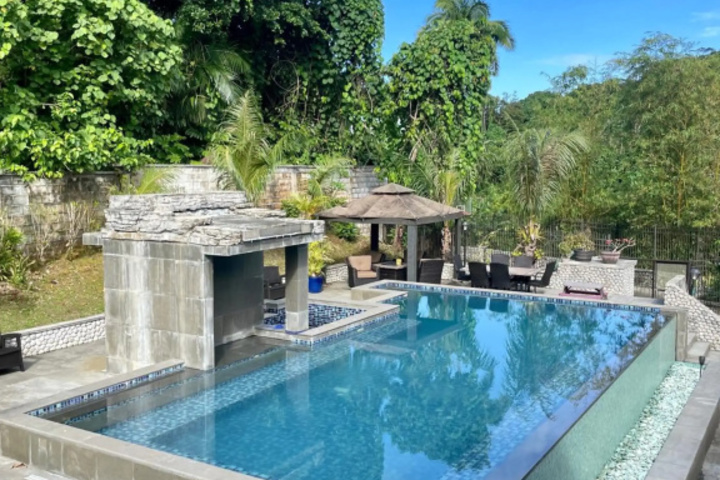 Pool 9 of 16