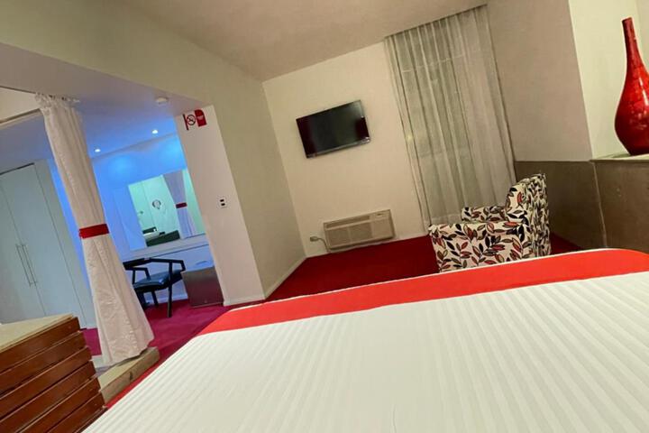 Room 10 of 86