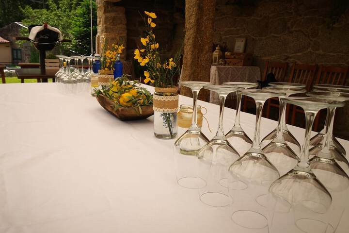 Dining 24 of 56
