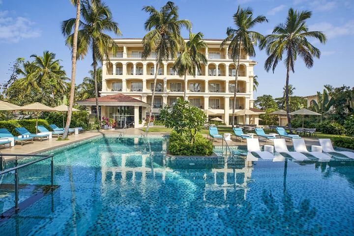 Exterior of Holiday Inn Goa Candolim by IHG