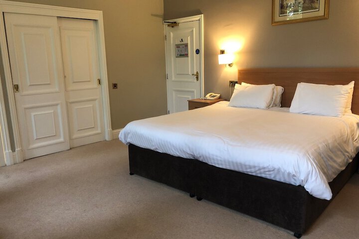 Room 20 of 124