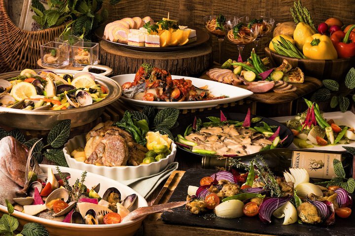 Dining Photos