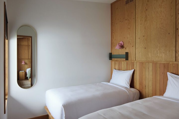 Room 15 of 56