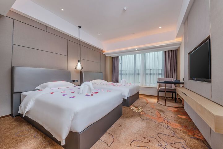 Room 40 of 83