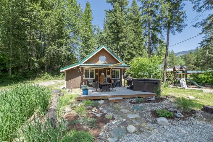 Property Grounds 22 of 35