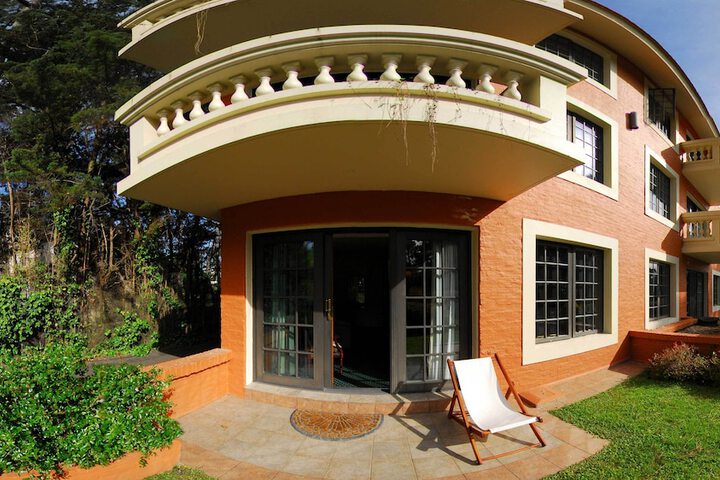 Hotel 84 of 90