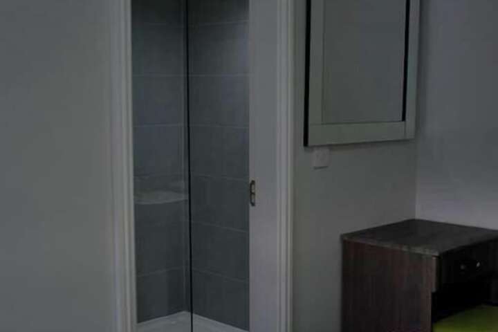Room 12 of 17