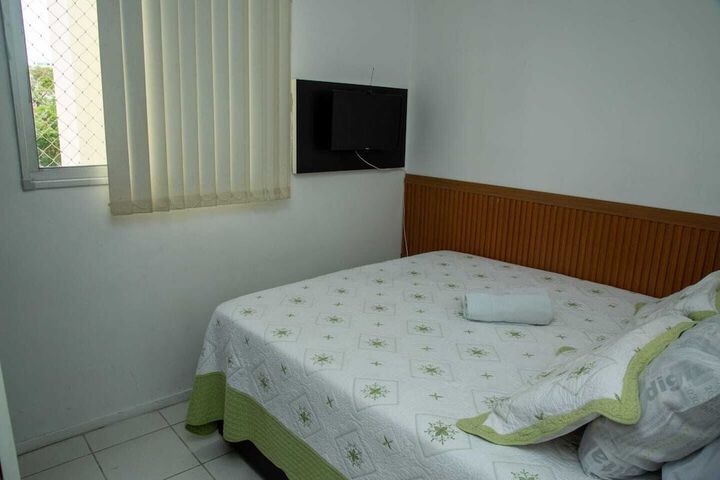 Room 4 of 7