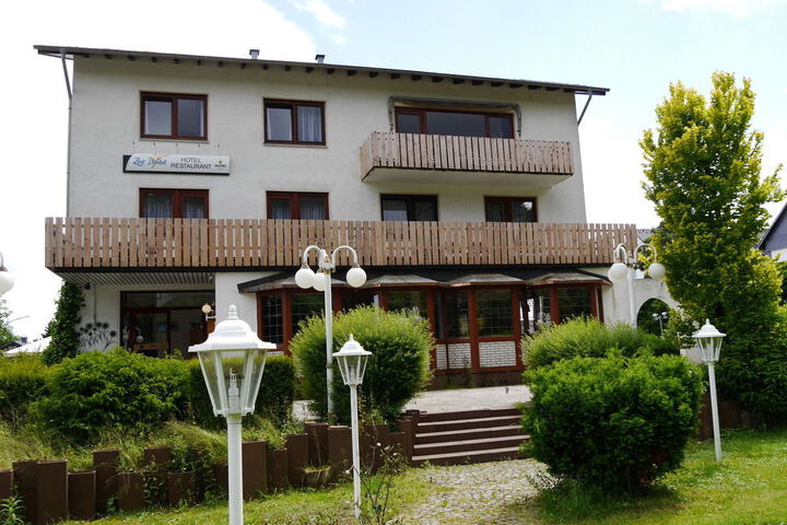 HOTEL ZUR SONNE