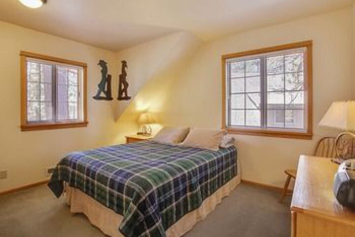 Room 5 of 15