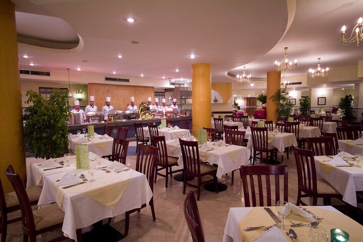 Dining 69 of 120