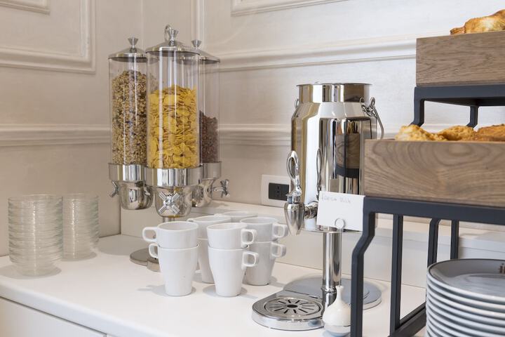 Breakfast/Coffee Service 131 of 138