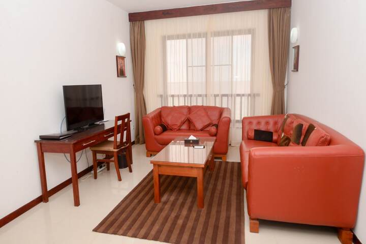 Room 13 of 36
