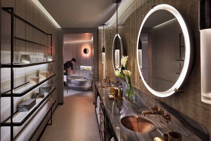 Clean Restrooms