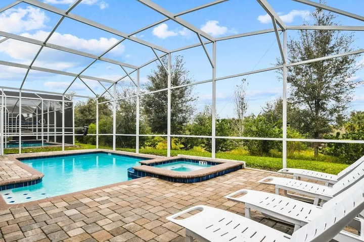 Pool 15 of 22