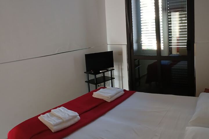 Room 17 of 68