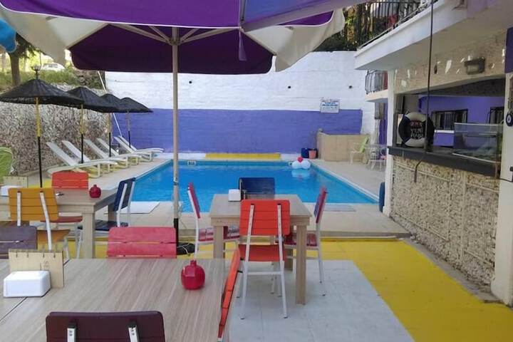 Pool 16 of 17