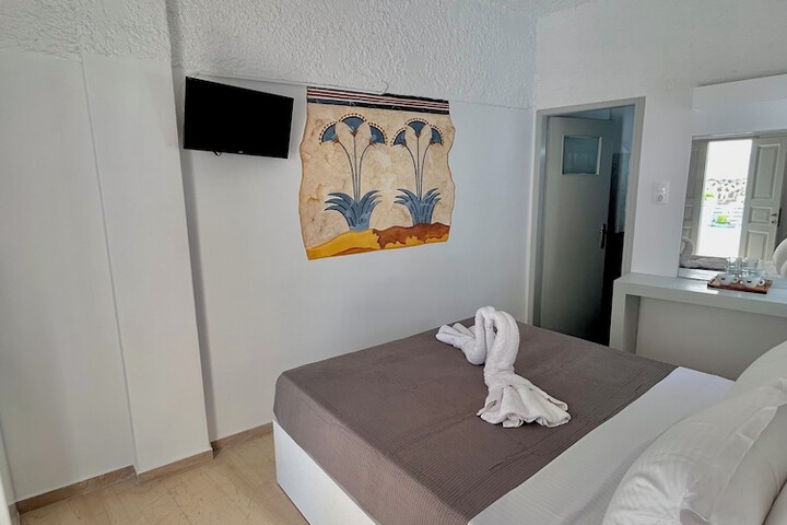 Room 7 of 56