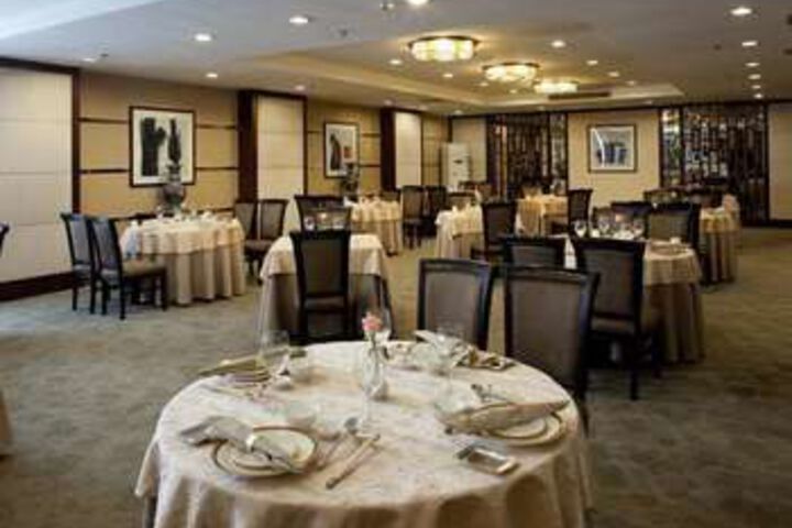 Dining 82 of 91