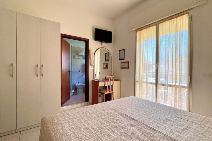 Room 29 of 87
