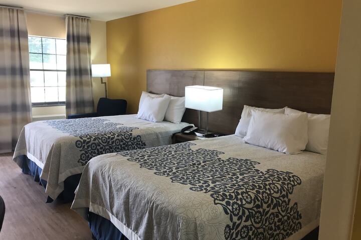 Double Accessible King Size Bed (6 of 10)
