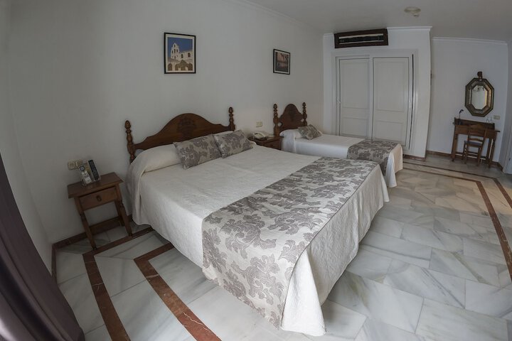 Room 8 of 41
