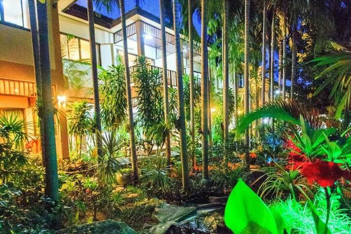 Hotel 5 of 33