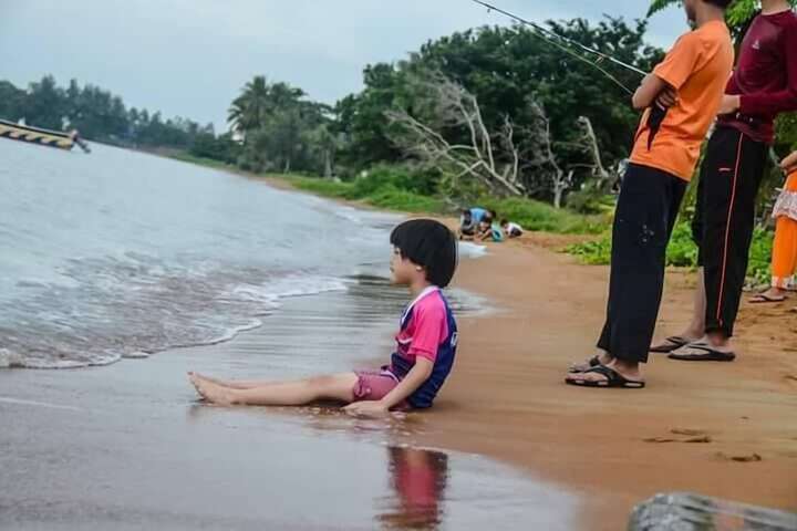 Beach 22 of 42