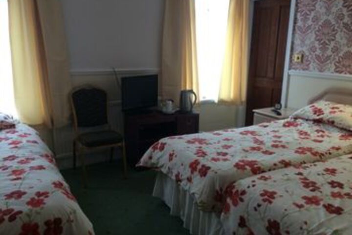 Room 6 of 20