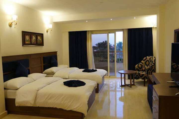 Room 20 of 36