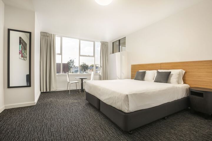 Room 14 of 44