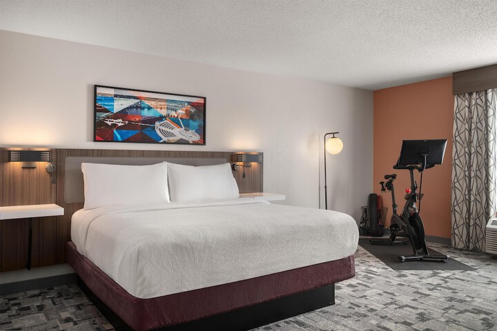 Room 25 of 55